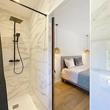 Les De La Fee Holiday home Cavaillon