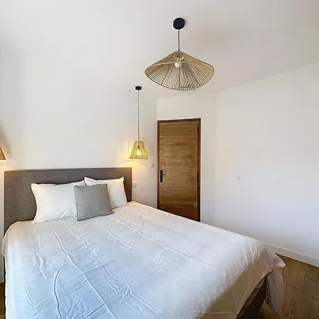 Les De La Fee Holiday home