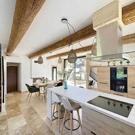 Les De La Fee Holiday home *